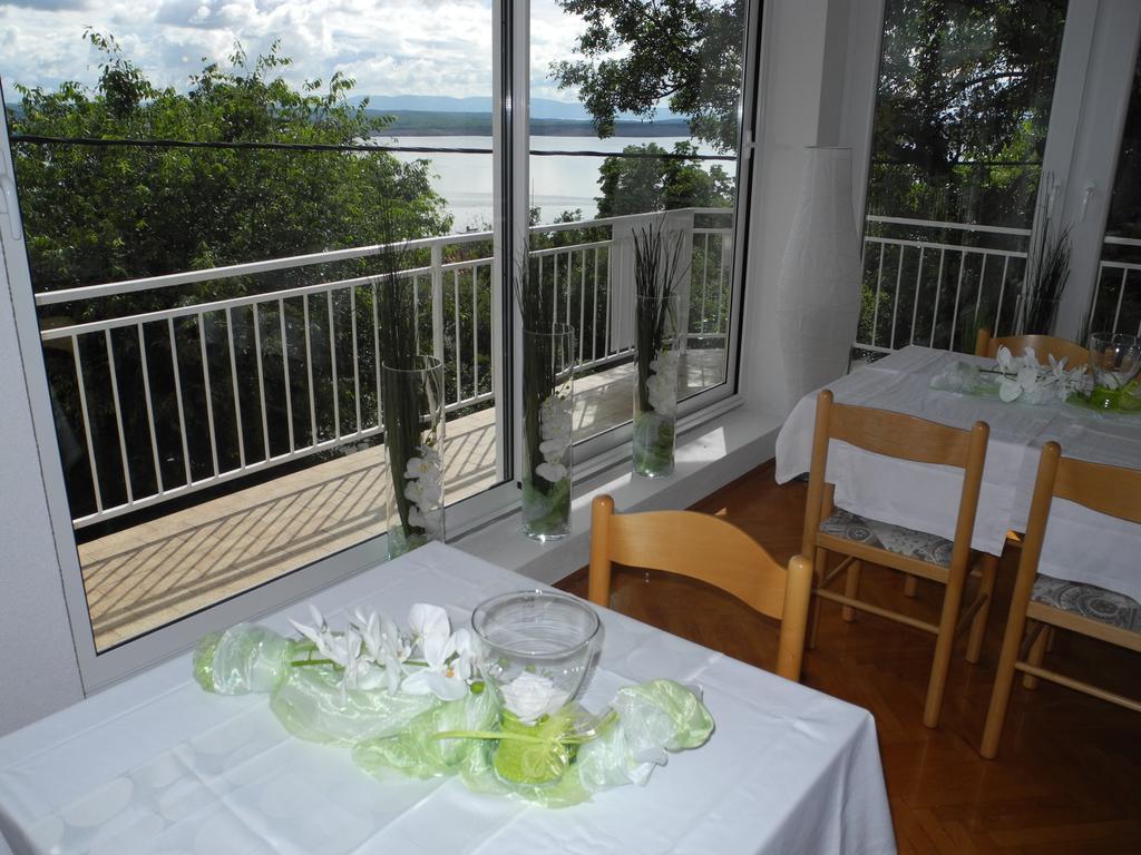 Hotel Privathaus Marija à Dramalj Extérieur photo