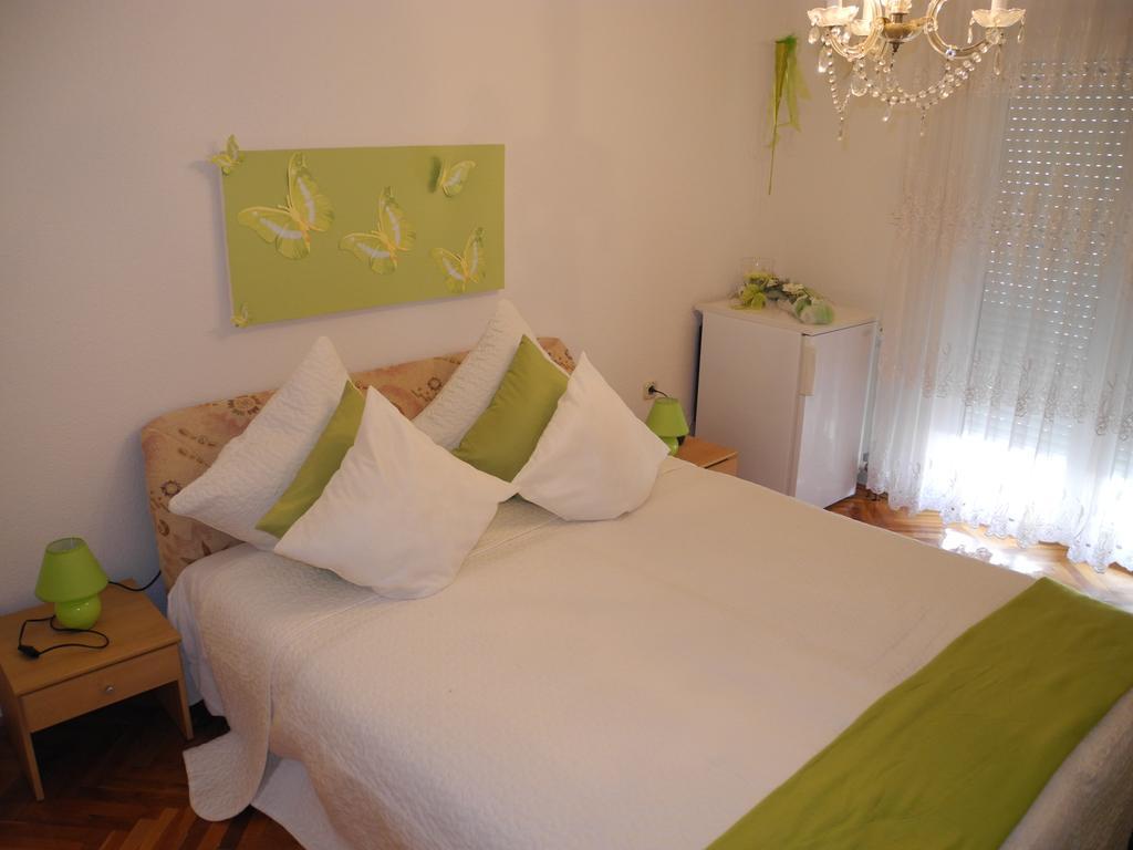 Hotel Privathaus Marija à Dramalj Extérieur photo
