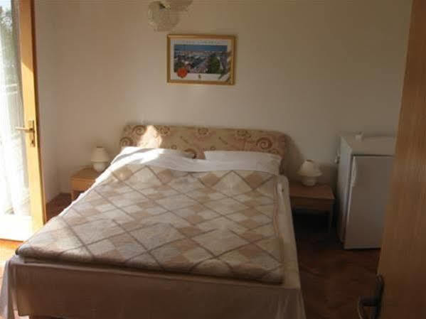 Hotel Privathaus Marija à Dramalj Extérieur photo
