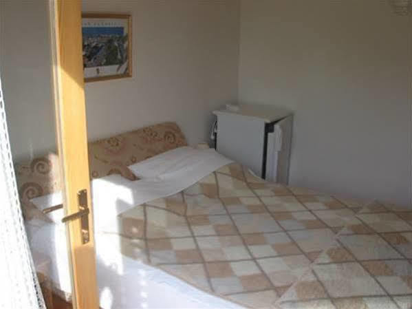 Hotel Privathaus Marija à Dramalj Extérieur photo
